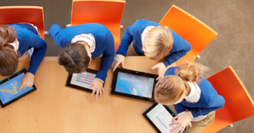 students using devices 